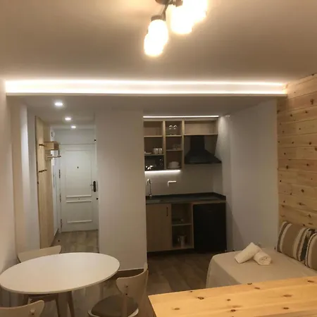 Montreal Premium Apartamento *