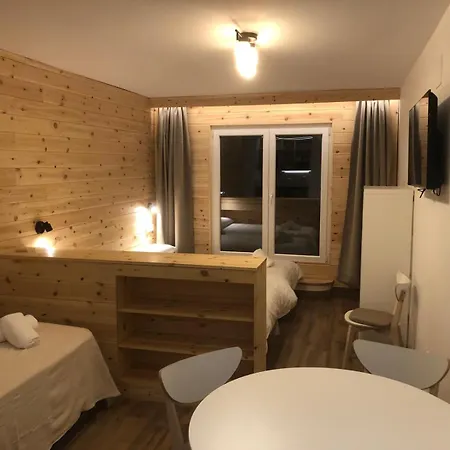 Montreal Premium Apartamento *