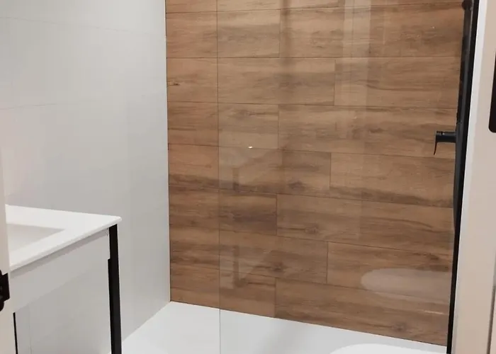 Montreal Premium סיירה נבדה