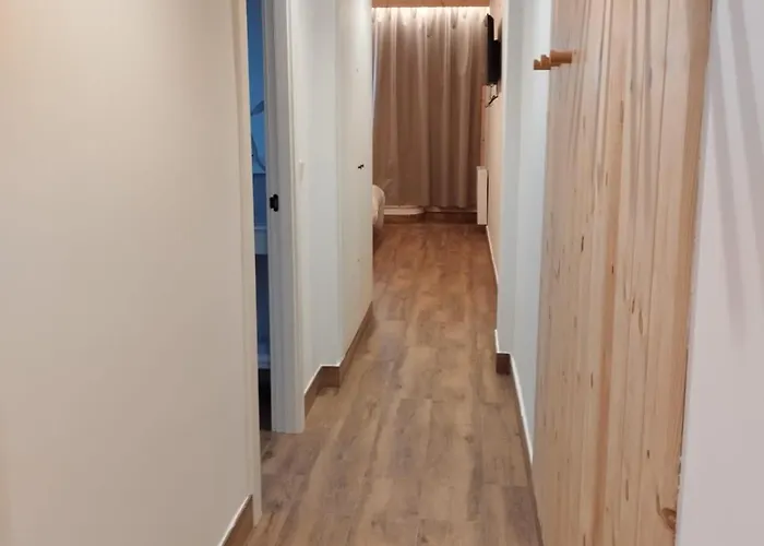 דירה Montreal Premium סיירה נבדה