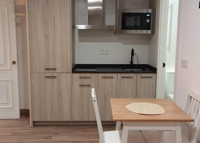 Montreal Premium * סיירה נבדה