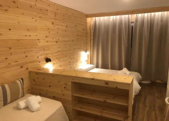 Montreal Premium סיירה נבדה